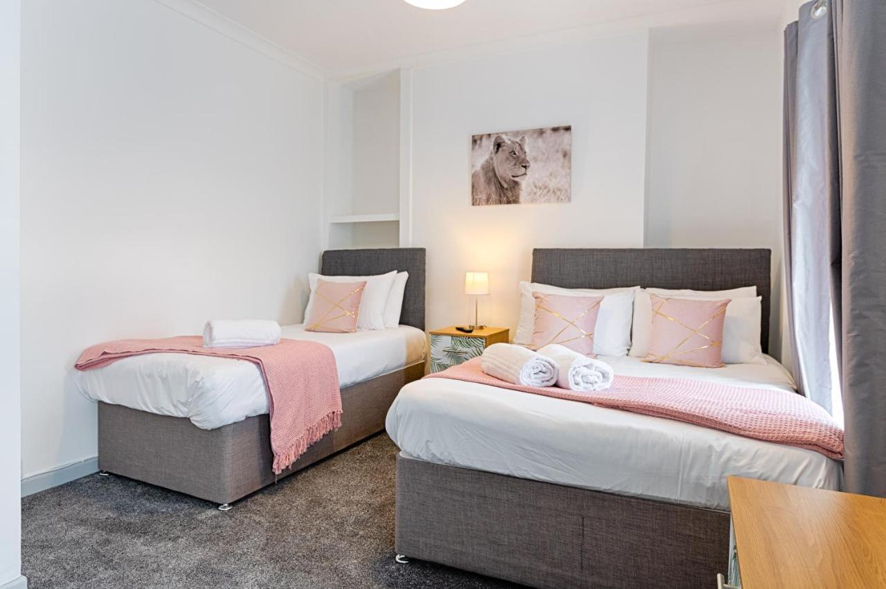 City Centre, Parking, Smart Tv'S In All Rooms Swansea Exterior foto