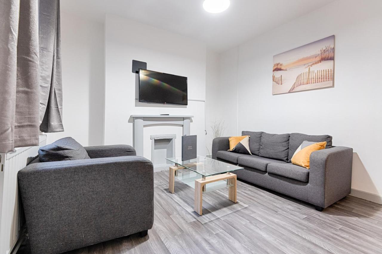 City Centre, Parking, Smart Tv'S In All Rooms Swansea Exterior foto